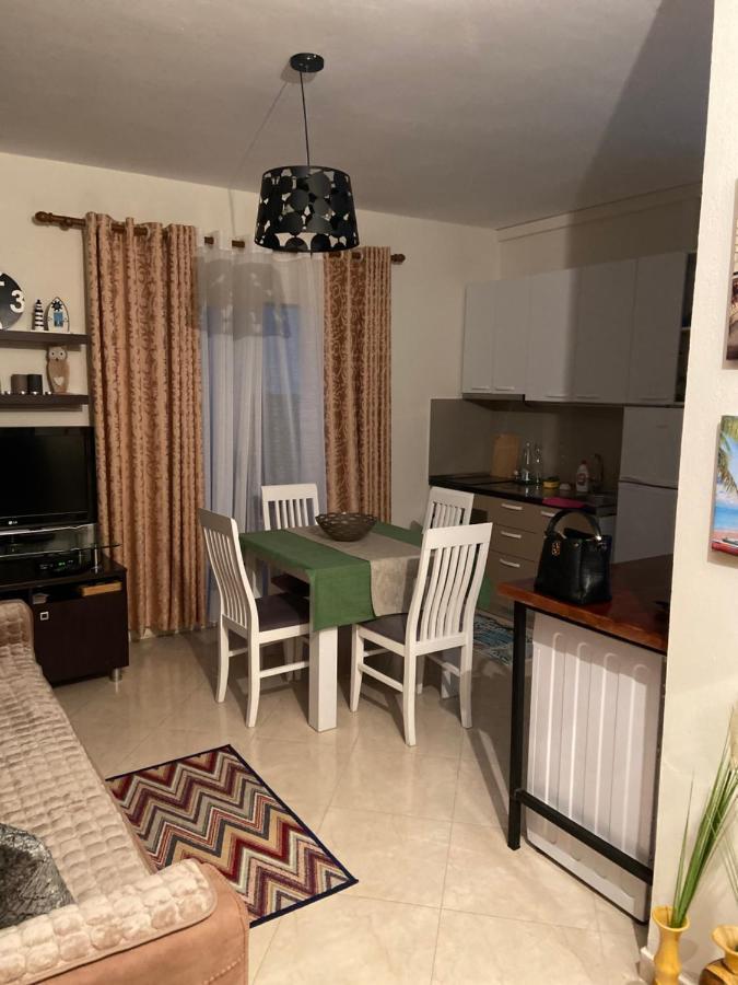 Rori'S Apartment Qerret 골렘 외부 사진